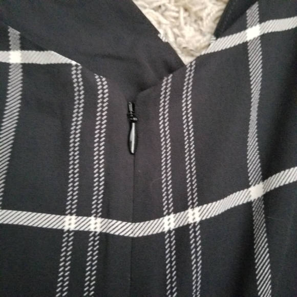 Cabi Check Crossover Cami - Picture 2 of 5